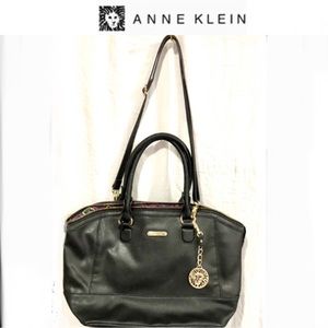 🦋ANNE KLEIN Black Satchel Double handle/Crossbody bag size15x10 Ex cond